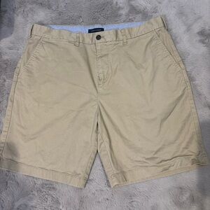 Tommy Hilfiger Men's Khaki Flat Front Shorts